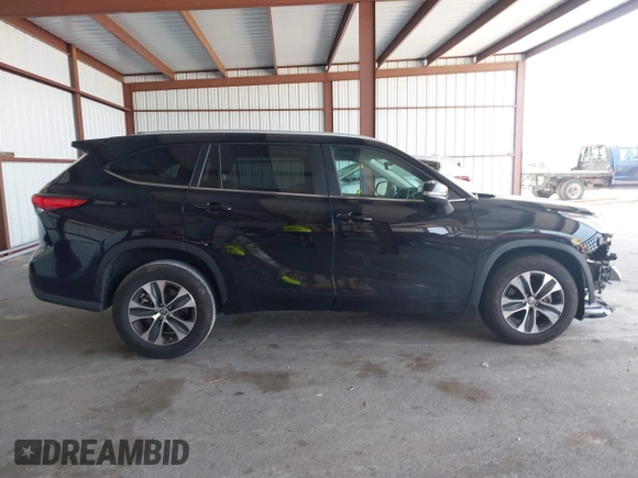2023 Toyota Highlander L with VIN 5TDKDRAH8PS511517, listed as a IAAI auction lot 42303066 with 39,959 mi miles and . Bid and sale history available at DreamBid. Image 14.