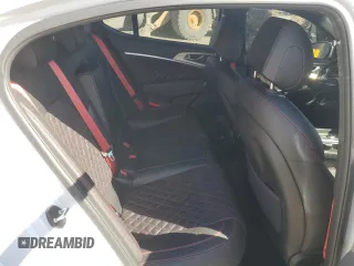 2022 Genesis G70 3.3T with VIN KMTG54TE8NU085587, listed as a Copart auction lot 57897535 with 23,785 mi miles and Salvage title. Bid and sale history available at DreamBid. Image 10.
