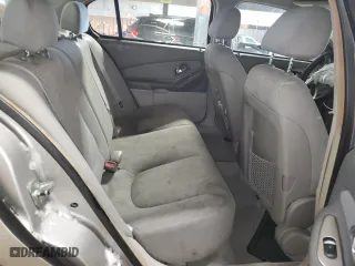 2006 Chevrolet Malibu LT w/0LT with VIN 1G1ZT51F16F105627, listed as a Copart auction lot 45753395 with 154,176 mi miles and Non Repairable. Bid and sale history available at carsss.com. Image 10.