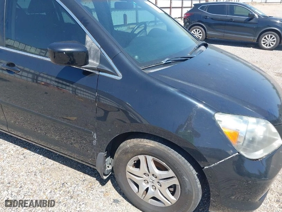 2007 Honda Odyssey EX-L with VIN 5FNRL38767B134735, listed as a IAAI auction lot 41980635 with 193,900 mi miles. Bid and sale history available at carsss.com. Image 12.