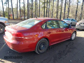 2015 Volkswagen Passat 1.8T Limited Edition with VIN 1VWAT7A33FC007414, listed as a IAAI auction lot 41305891 with 81,440 mi miles. Bid and sale history available at carsss.com. Image 4.