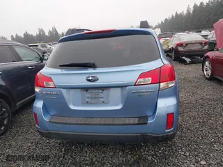 2010 Subaru Outback Prem All-Weather/HK Aud with VIN 4S4BRBFC1A3370252, listed as a IAAI auction lot 41265899 with 139,134 mi miles. Bid and sale history available at carsss.com. Image 16.