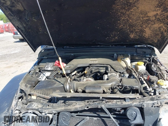 2019 Jeep Wrangler Unlimited Sport S with VIN 1C4HJXDG7KW671598, listed as a IAAI auction lot 42059734 with 63,899 mi miles and . Bid and sale history available at DreamBid. Image 10.
