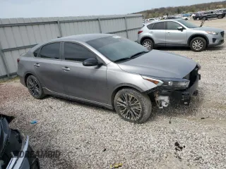 2024 Kia Forte GT-Line with VIN 3KPF54AD6RE824433, listed as a Copart auction lot 44980015 with 17,032 mi miles and Salvage Title. Bid and sale history available at carsss.com. Image 4.