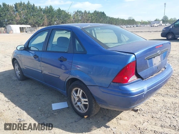 2002 Ford Focus SE with VIN 1FAFP34302W129809, listed as a IAAI auction lot 42083220 with 217,739 mi miles and . Bid and sale history available at carsss.com. Image 3.