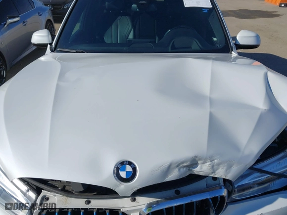 2018 BMW X5 xDrive40e iPerformance with VIN 5UXKT0C53J0W00910, listed as a IAAI auction lot 41842046 with 48,838 mi miles. Bid and sale history available at carsss.com. Image 20.