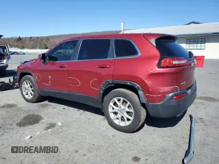 2017 Jeep Cherokee Latitude with VIN 1C4PJMCS6HW635622, listed as a Copart auction lot 49490495 with 136,102 mi miles and Salvage Title. Bid and sale history available at DreamBid. Image 2.