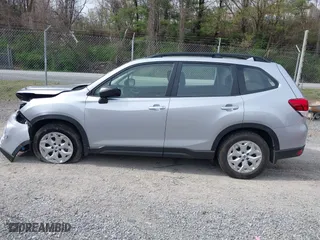 2019 Subaru Forester with VIN JF2SKACC9KH466823, listed as a IAAI auction lot 41948203 with 34,743 mi miles. Bid and sale history available at carsss.com. Image 14.