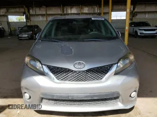 2011 Toyota Sienna SE with VIN 5TDXK3DC6BS081102, listed as a Copart auction lot 55336735 with 238,234 mi miles and Clean title. Bid and sale history available at DreamBid. Image 5.