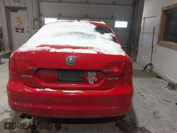 2012 Volkswagen Jetta SE с VIN 3VWDP7AJ8CM397842, выставлен на аукционе IAAI как лот 41591889 с пробегом 103 490 миль миль и . История ставок и продаж доступна на DreamBid. Изображение 16.