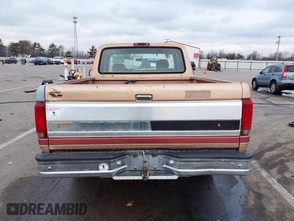 1994 Ford F-150 with VIN 1FTEX15NXRKB25889, listed as a IAAI auction lot 41031876 with 201,211 mi miles. Bid and sale history available at carsss.com. Image 17.
