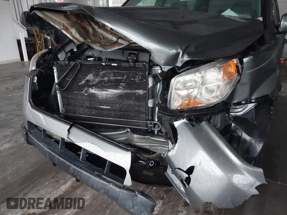 2007 Honda Pilot EX with VIN 2HKYF18447H527065, listed as a IAAI auction lot 41727398 with 147,121 mi miles. Bid and sale history available at carsss.com. Image 6.