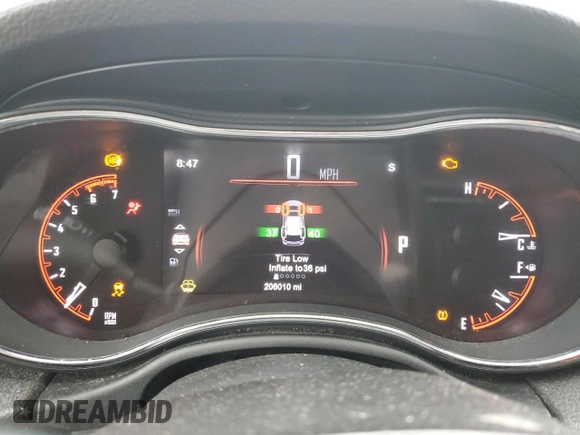 2014 Dodge Durango R/T с VIN 1C4SDHCT8EC445853, выставлен на аукционе Copart как лот 57833185 с пробегом 206 010 миль миль и Списание • Salvage title. История ставок и продаж доступна на DreamBid. Изображение 9.
