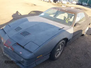 1988 Pontiac Firebird with VIN 1G2FW21F2JL251274, listed as a IAAI auction lot 41766168 with 999,999 mi miles. Bid and sale history available at carsss.com. Image 6.