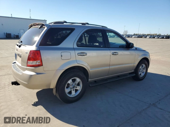 2005 Kia Sorento LX z VIN KNDJC733155486466, wystawiony jako Copart lot #50409525 z przebiegiem 193 665 mil mil oraz Szkoda całkowita • Salvage title. Historia ofert i sprzedaży dostępna na DreamBid. Obrazek 3.