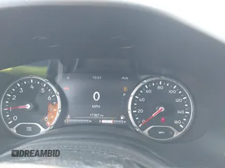 2018 Jeep Renegade Trailhawk z VIN ZACCJBCB6JPH86837, wystawiony jako IAAI lot #42394914 z przebiegiem 17 367 mil mil oraz . Historia ofert i sprzedaży dostępna na DreamBid. Obrazek 7.