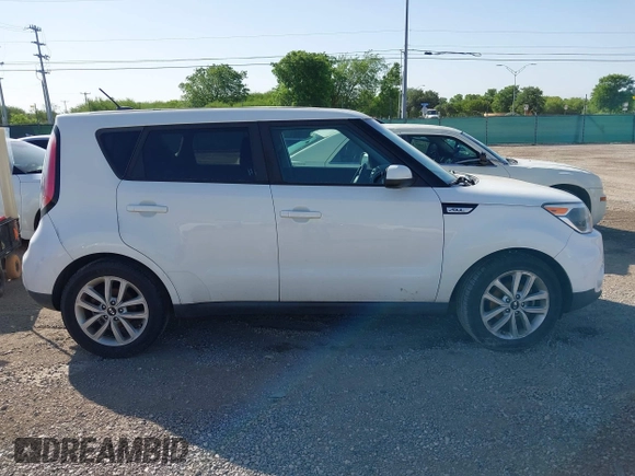 2018 Kia Soul + with VIN KNDJP3A57J7901872, listed as a IAAI auction lot 42088639 with 119,474 mi miles. Bid and sale history available at carsss.com. Image 13.