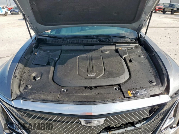 2023 Cadillac LYRIQ RWD Luxury z VIN 1GYKPMRK3PZ001935, wystawiony jako Copart lot #53645875 z przebiegiem Nie podano mil oraz Nie do naprawy • Non repairable. Historia ofert i sprzedaży dostępna na DreamBid. Obrazek 12.