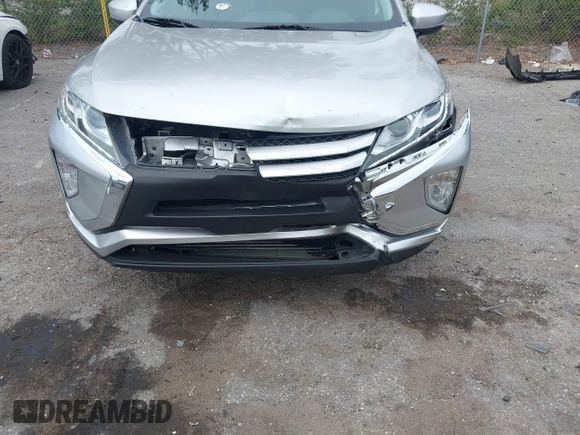 2020 Mitsubishi Eclipse Cross ES z VIN JA4AS3AA2LZ021983, wystawiony jako IAAI lot #41866940 z przebiegiem 179 819 mil mil oraz . Historia ofert i sprzedaży dostępna na DreamBid. Obrazek 6.