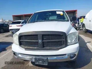 2007 Dodge 1500 SLT with VIN 1D7HU18P17S217074, listed as a IAAI auction lot 41847015 with 245,313 mi miles. Bid and sale history available at carsss.com. Image 12.