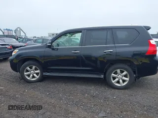 2011 Lexus GX 460 z VIN JTJBM7FX3B5032860, wystawiony jako IAAI lot #42371042 z przebiegiem 166 999 mil mil oraz . Historia ofert i sprzedaży dostępna na DreamBid. Obrazek 14.
