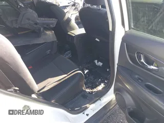 2017 Nissan Rogue SV with VIN KNMAT2MV8HP595664, listed as a IAAI auction lot 41932361 with 89,842 mi miles. Bid and sale history available at carsss.com. Image 8.
