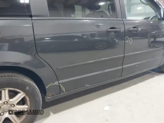 2012 Dodge Grand Caravan SXT with VIN 2C4RDGCG4CR224850, listed as a IAAI auction lot 42070300 with 177,982 mi miles and . Bid and sale history available at DreamBid. Image 12.