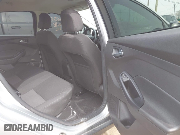 2017 Ford Focus SE with VIN 1FADP3F28HL300618, listed as a IAAI auction lot 41856517 with 35,491 mi miles. Bid and sale history available at carsss.com. Image 8.