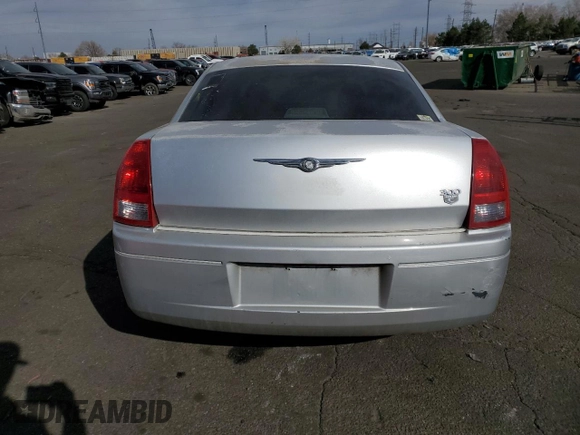 2005 Chrysler 300 with VIN 2C3JA43R95H189600, listed as a Copart auction lot 50259025 with 182,443 mi miles and Clean Title. Bid and sale history available at carsss.com. Image 6.