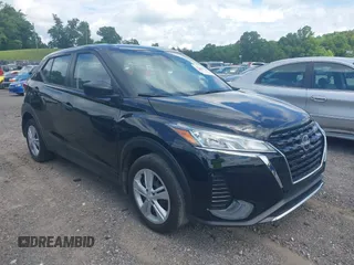 2024 Nissan Kicks S with VIN 3N1CP5BV8RL498577, listed as a IAAI auction lot 42208526 with 30,717 mi miles and . Bid and sale history available at DreamBid. Image 1.