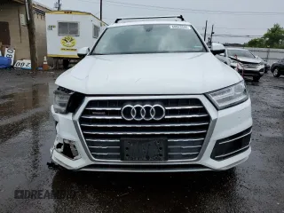 2018 Audi Q7 Premium Plus с VIN WA1LHAF79JD018663, выставлен на аукционе Copart как лот 60063345 с пробегом 134 946 миль миль и Списание • Salvage title. История ставок и продаж доступна на DreamBid. Изображение 5.