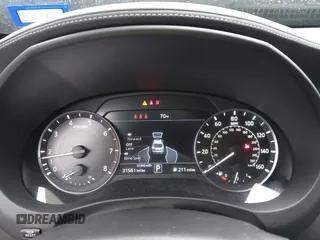 2023 Infiniti QX55 Luxe z VIN 3PCAJ5JRXPF109797, wystawiony jako IAAI lot #41455665 z przebiegiem 31 561 mil mil oraz . Historia ofert i sprzedaży dostępna na DreamBid. Obrazek 7.