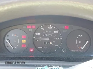 1992 Honda Civic DX z VIN 1HGEG8542NL032175, wystawiony jako IAAI lot #41852754 z przebiegiem 279 877 mil mil oraz . Historia ofert i sprzedaży dostępna na DreamBid. Obrazek 7.