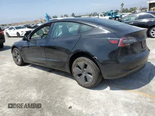 2023 Tesla Model 3 z VIN 5YJ3E1EA7PF549051, wystawiony jako Copart lot #58932765 z przebiegiem 8 800 mil mil oraz Szkoda całkowita • Salvage title. Historia ofert i sprzedaży dostępna na DreamBid. Obrazek 2.