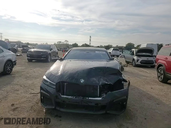 2020 BMW 7 Series with VIN WBA7U6C05LBM63050, listed as a Copart auction lot 71823944 with Not provided miles and Salvage title. Bid and sale history available at DreamBid. Image 13.