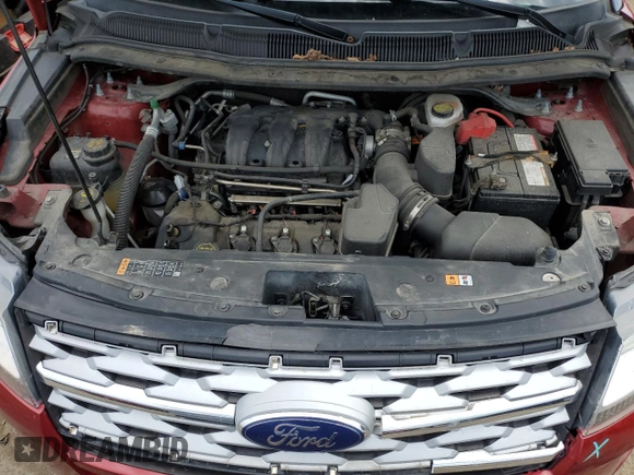 2019 Ford Explorer XLT z VIN 1FM5K7D8XKGA39080, wystawiony jako Copart lot #63707715 z przebiegiem 131 208 mil mil oraz Czysty tytuł • Clean title. Historia ofert i sprzedaży dostępna na DreamBid. Obrazek 12.