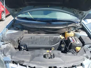 2005 Chrysler Pacifica Touring with VIN 2C8GF68475R434354, listed as a IAAI auction lot 42004496 with 212,092 mi miles and . Bid and sale history available at DreamBid. Image 10.