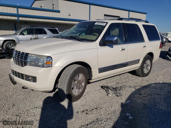 2008 Lincoln Navigator with VIN 5LMFU27518LJ12756, listed as a Copart auction lot 83676884 with 188,927 mi miles and Salvage Title. Bid and sale history available at carsss.com. Image 1.