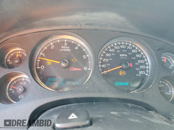2011 Chevrolet Suburban z VIN 1GNWK5EG0BR121950, wystawiony jako Copart lot #82678394 z przebiegiem 154 952 mil mil oraz Szkoda całkowita • Salvage title. Historia ofert i sprzedaży dostępna na DreamBid. Obrazek 9.
