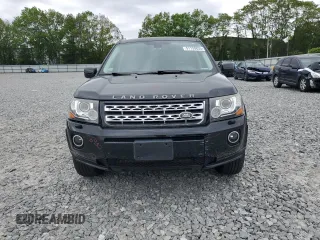 2013 Land Rover LR2 z VIN SALFR2BG4DH336109, wystawiony jako Copart lot #57150835 z przebiegiem 107 797 mil mil oraz Czysty tytuł • Clean title. Historia ofert i sprzedaży dostępna na DreamBid. Obrazek 5.