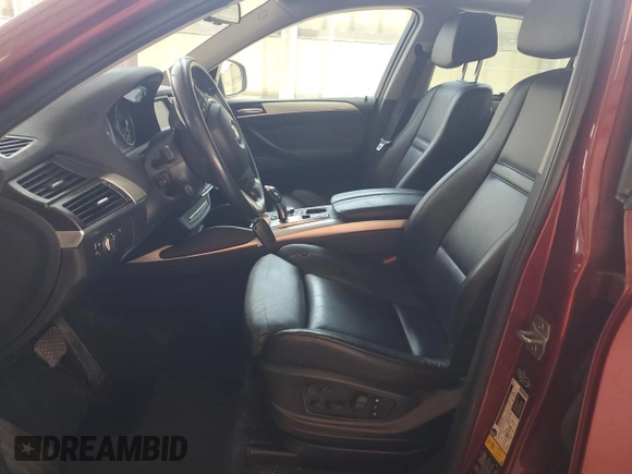 2014 BMW X6 50i z VIN 5UXFG8C58EL592408, wystawiony jako Copart lot #58175225 z przebiegiem 119 939 mil mil oraz Czysty tytuł • Clean title. Historia ofert i sprzedaży dostępna na DreamBid. Obrazek 7.