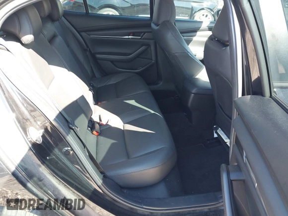 2022 Mazda 3 Select z VIN 3MZBPABL6NM304906, wystawiony jako IAAI lot #41634685 z przebiegiem 48 372 mil mil oraz . Historia ofert i sprzedaży dostępna na DreamBid. Obrazek 8.