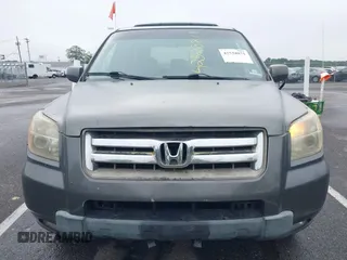 2007 Honda Pilot EX-L z VIN 5FNYF18597B002901, wystawiony jako IAAI lot #42528871 z przebiegiem 187 030 mil mil oraz . Historia ofert i sprzedaży dostępna na DreamBid. Obrazek 6.