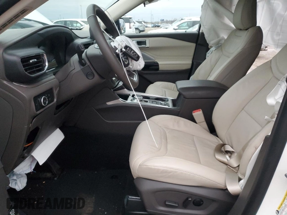 2023 Ford Explorer Platinum with VIN 1FM5K8HC4PGB82389, listed as a Copart auction lot 87203834 with 3,831 mi miles and Salvage title. Bid and sale history available at DreamBid. Image 7.