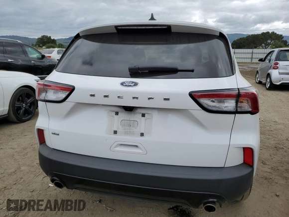 2022 Ford Escape SE z VIN 1FMCU0G62NUA27725, wystawiony jako Copart lot #54565745 z przebiegiem 116 660 mil mil oraz Szkoda całkowita • Salvage title. Historia ofert i sprzedaży dostępna na DreamBid. Obrazek 6.