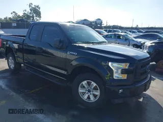2016 Ford F-150 XL with VIN 1FTEX1C89GKG01091, listed as a IAAI auction lot 41579269 with 117,698 mi miles and . Bid and sale history available at carsss.com. Image 1.
