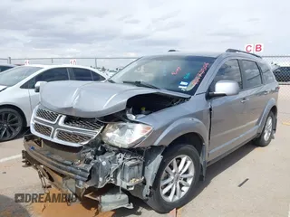 2018 Dodge Journey SXT z VIN 3C4PDCBB0JT361784, wystawiony jako IAAI lot #42172506 z przebiegiem 135 273 mil mil oraz . Historia ofert i sprzedaży dostępna na DreamBid. Obrazek 6.