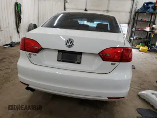 2014 Volkswagen Jetta Sedan SE with VIN 3VWD17AJ6EM377996, listed as a Copart auction lot 49292985 with 141,158 mi miles and Clean Title. Bid and sale history available at carsss.com. Image 6.