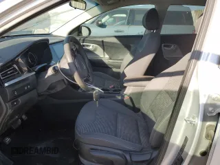 2020 Kia Niro LXS with VIN KNDCB3LC2L5361638, listed as a Copart auction lot 83003044 with 77,944 mi miles and Salvage Title. Bid and sale history available at carsss.com. Image 7.