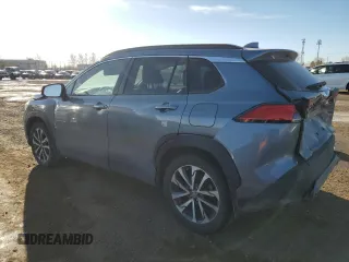 2022 Toyota Corolla Cross XLE z VIN 7MUDAABG5NV034976, wystawiony jako Copart lot #42742615 z przebiegiem 24 642 mil mil oraz Szkoda całkowita • Salvage title. Historia ofert i sprzedaży dostępna na DreamBid. Obrazek 2.